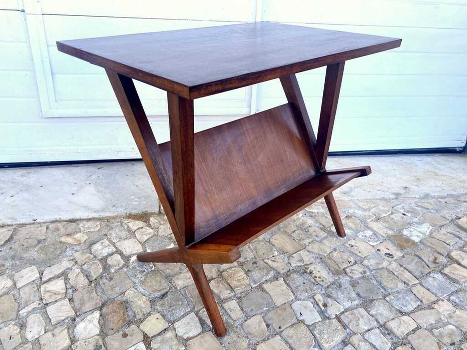 Mesa revisteira olaio vintage 65,5comp x 45prof x 56,5alt.