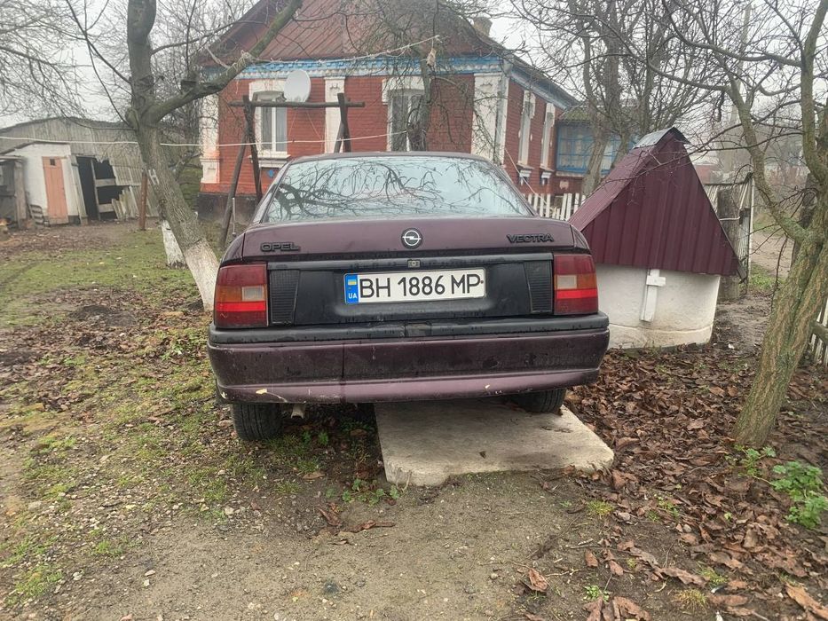 Продам опеля 1.6 бенз