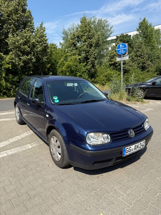 - Volkswagen - Golf 4 - 2003 -