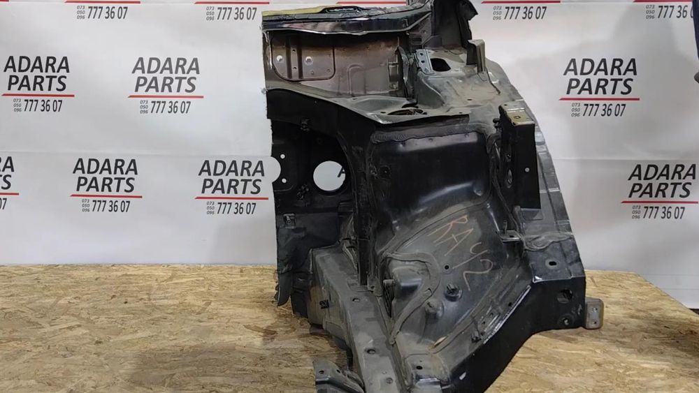 Чверть передня ліва для Hyundai Santa Fe 2017-2019