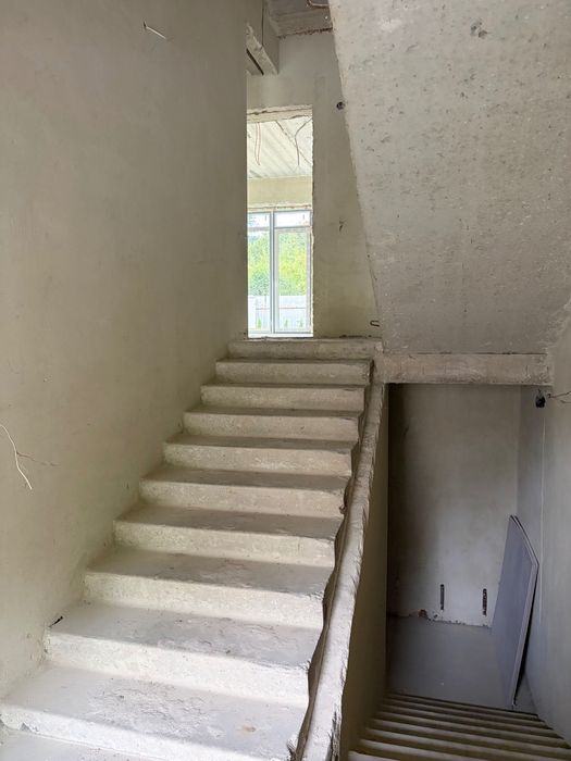 Продаж трирівневого котеджу 185 м² в Котеджному містечку Dolce Vita