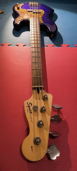 Baixo Precision 4 cordas