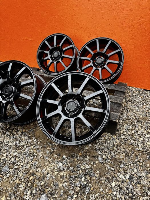 Диски R15 4.100 та 4.108 ЕТ40 рено меган 2 кліо део тойота форд фієста