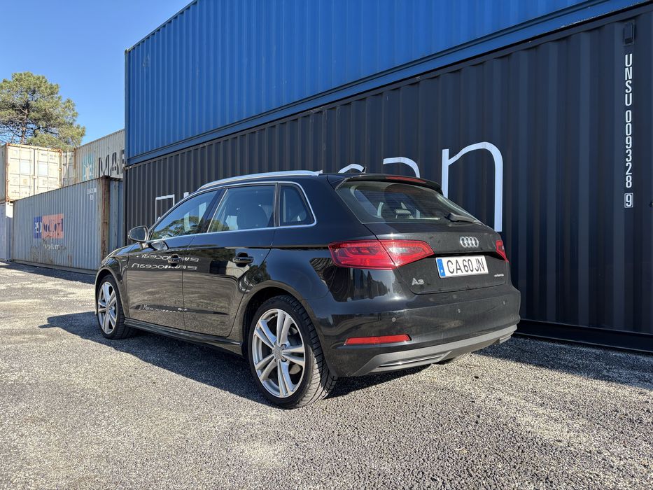 Audi A3 e-tron Sportback  Sline Plug-in