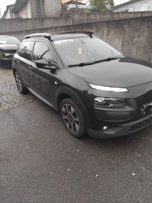 vendo Citroen c4 cactus 1.2 vti 82cv nacional  2017 acidentado salvado