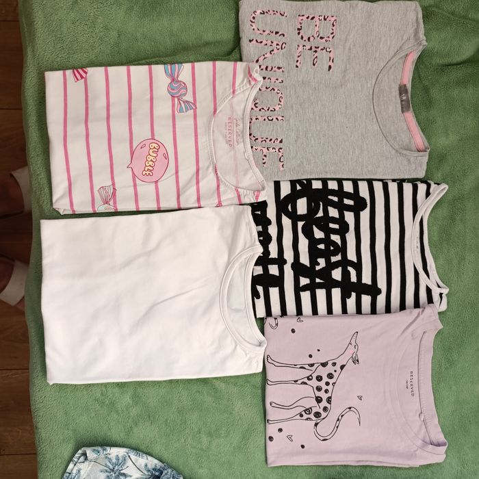 T-shirt r. 134/140