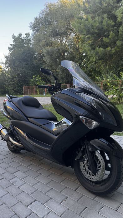 Yamaha Majesty250