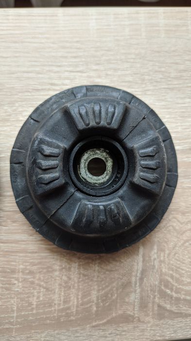 Опора амортизатора Audi A4 b7/Seat 8E0412377C Оригинал