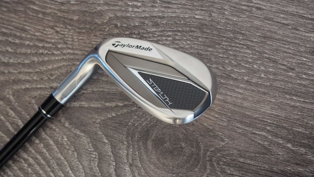 kij do golfa Taylormade STEALTH d leworęcznych irion A Gap wedge NOWY