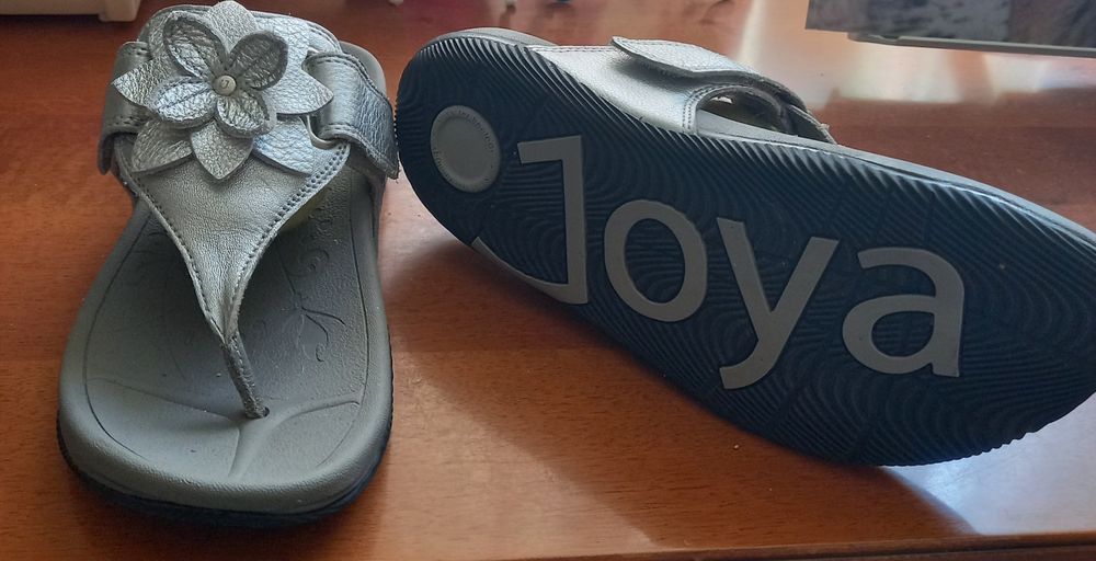 Продам ветнамки кожанные