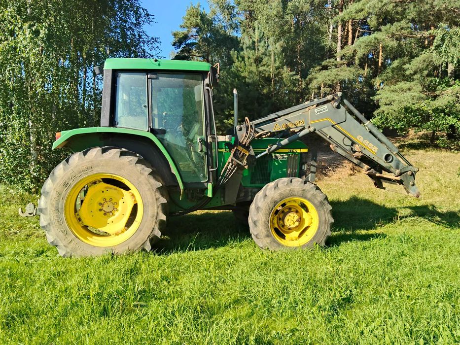 Ciagnik  JOHN DEERE 6110 Z TUREM Quicke