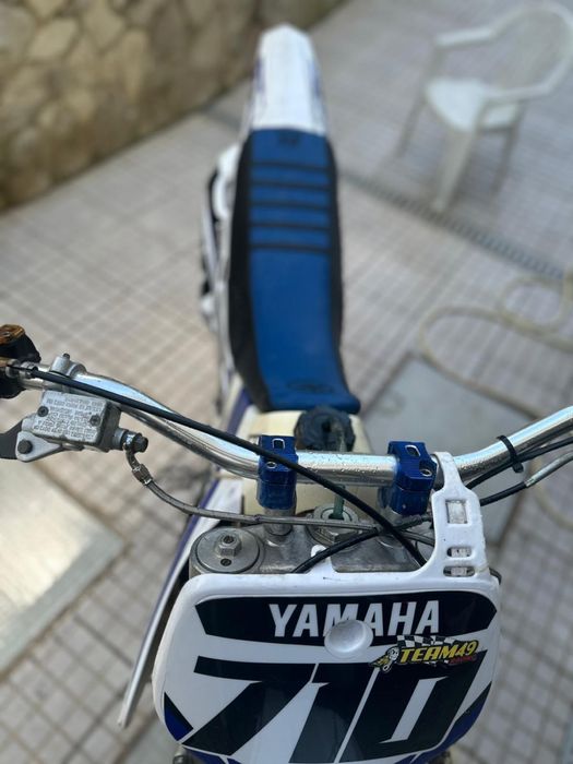 Yamaha yz250.