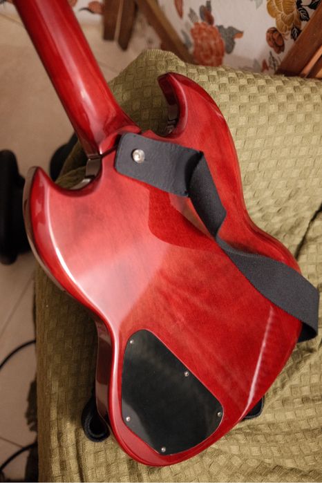 Epiphone SG-400 (Gibson) + Hardcase