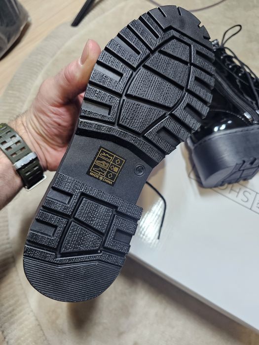 Lakierowane botki NLY Shoes
