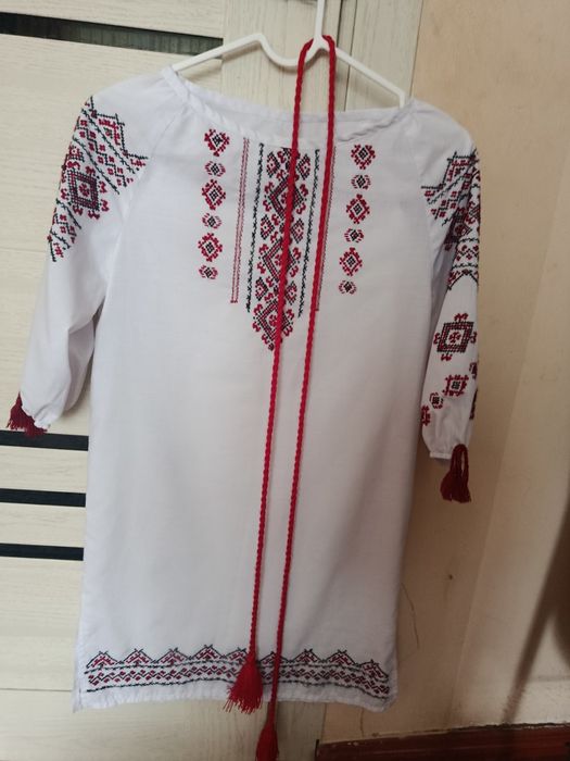 Вишите плаття дитяче