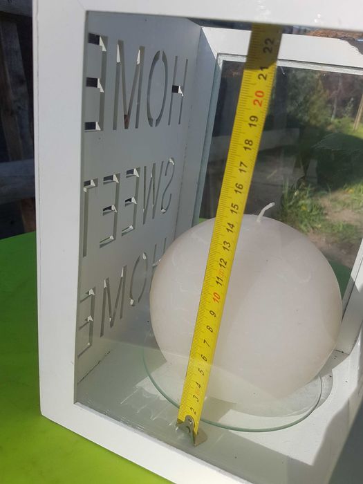 Lampion , świecznik ze świecą