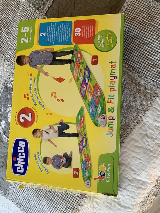 Mata do Gry w klasy Chicco gra