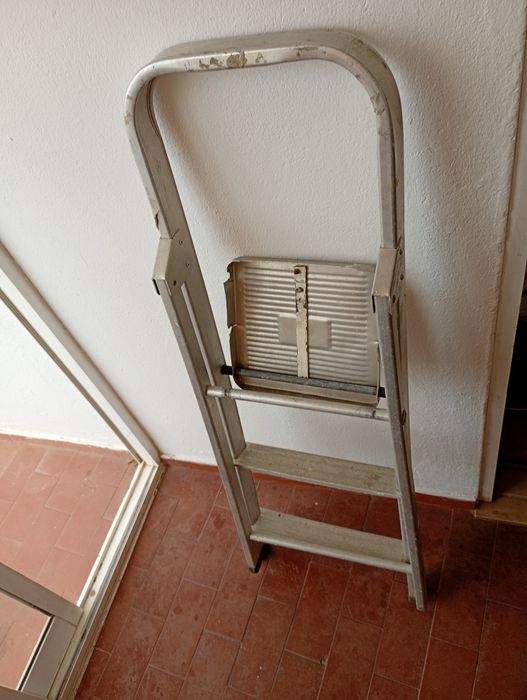 Escadote em Alumínio