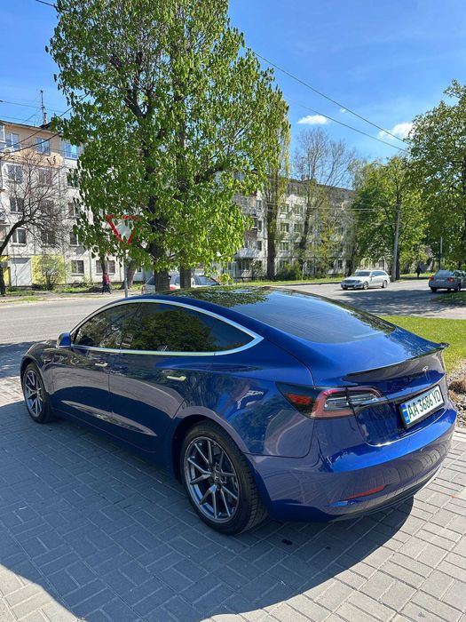 Tesla Model 3 2020 Long Range 75D