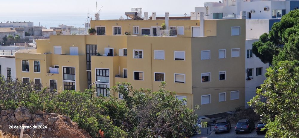 Alugo APARTAMENTO T1 a professor