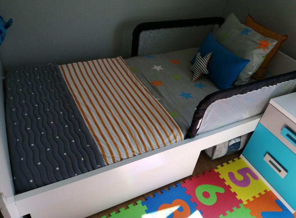 Cama de criança c/colchão 90cmX200