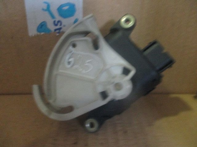 Motor da comporta da sofagem AUDI A4 (8D2, B5)