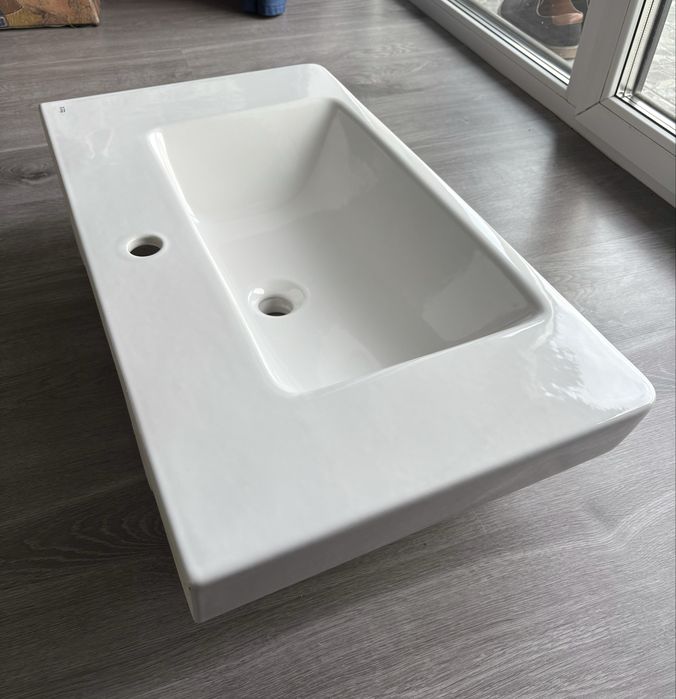 Umywalka nablatowa Roca 80x45cm