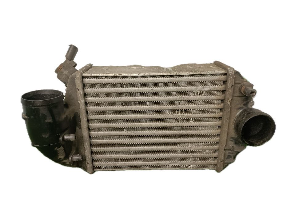 Radiador do intercooler VOLKSWAGEN Passat Variant (3B5)