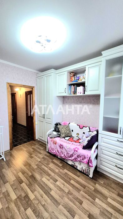 4-кімнатна квартира 85 м² з ремонтом та меблями. пр-т Князя Володимира Великого