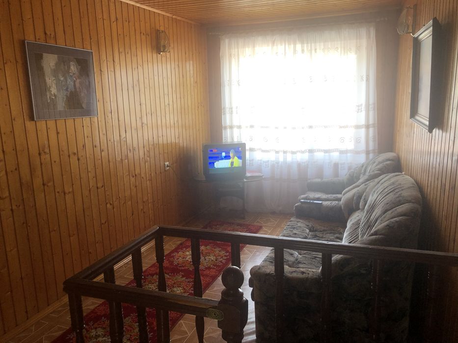 Здам будинок (курінь) біля моря