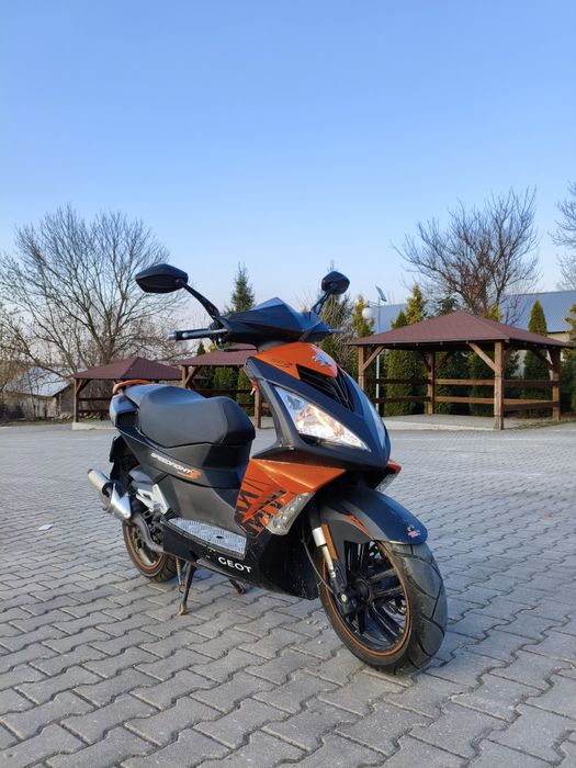 Peugeot speedfight 3