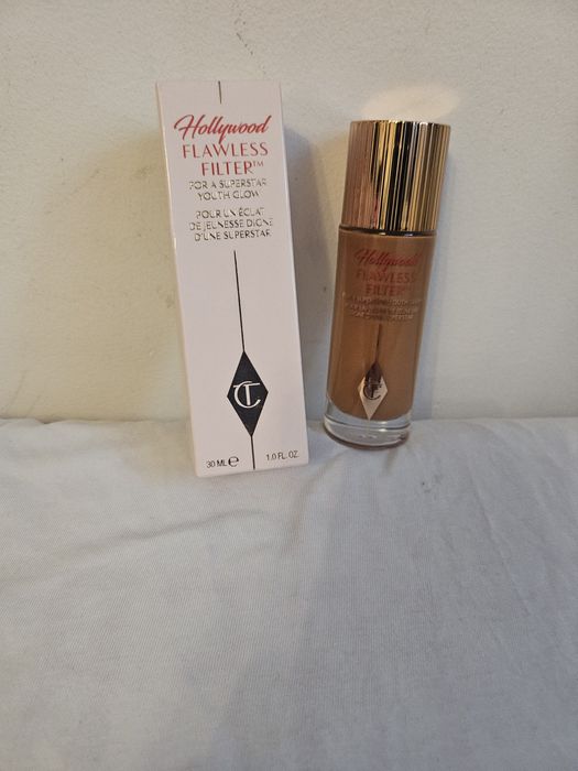 Podkład Flawless nr 7 Charlotte Tilbury