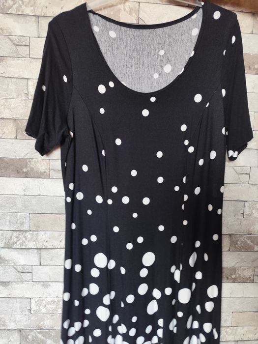 Letnia sukienka z wiskozy