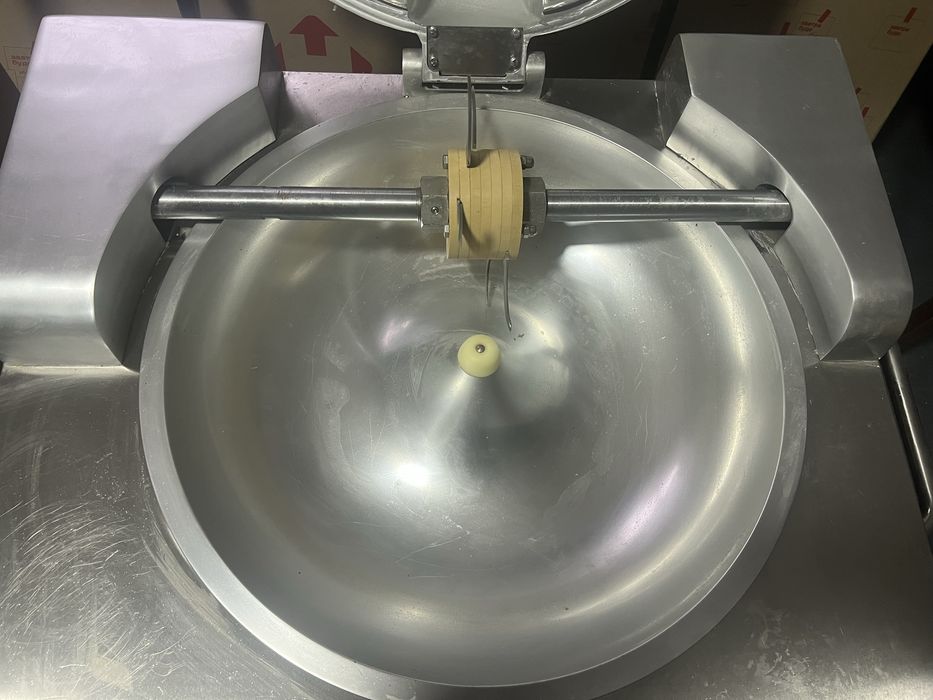 Куттер мясной hlq20