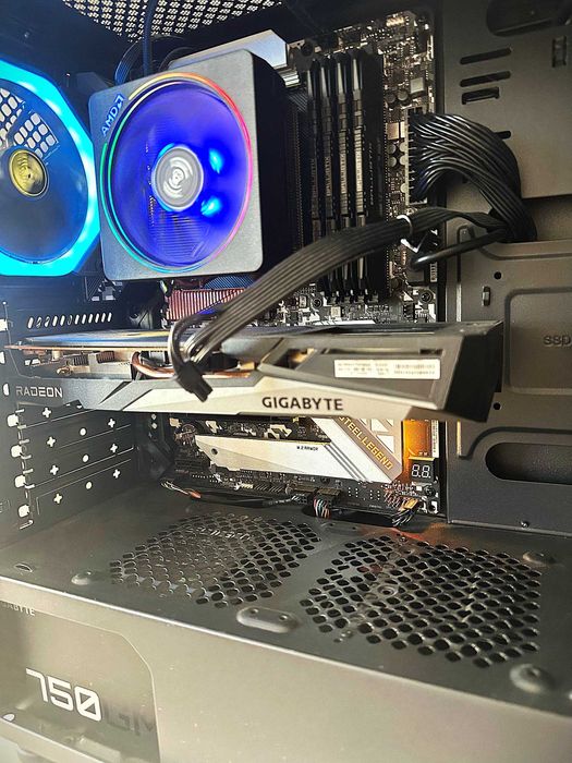 Gaming Desktop Computer + LG Widescreen Monitor + Razer Mouse64740227034243123