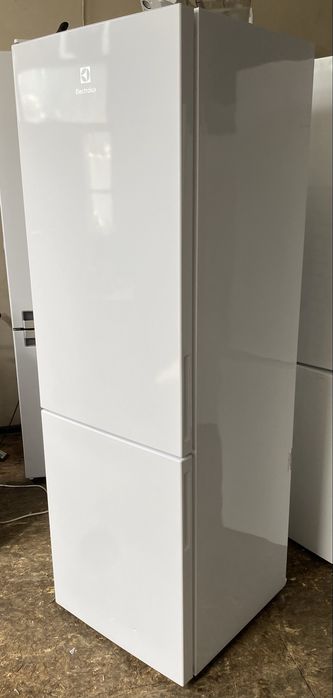 Lodówko zamrażarka ELECTROLUX NO FROST