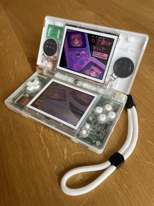 Nintendo DS Lite custom flash