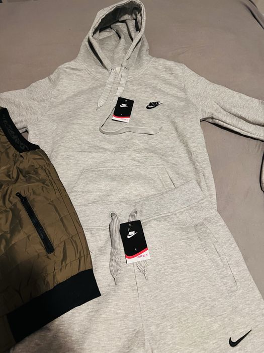 Dres Nike męski nowy z metka L plus kamizelka