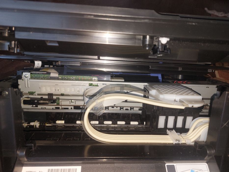 Epson EcoTank L3251 Wi-Fi — потребує ремонту