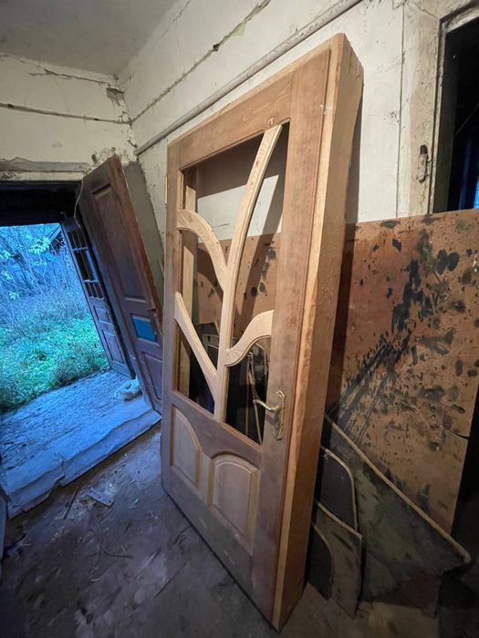 Продам добротні дубові двері — масив, ручна робота