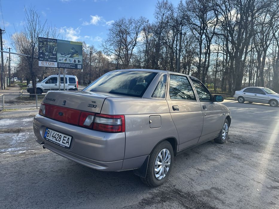 Автомобіль ВАЗ 21101