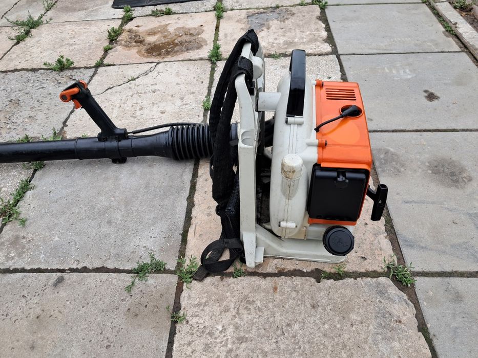 Dmuchawa plecakowa do liści stihl br420 3.8KM bdb stan br 420 400