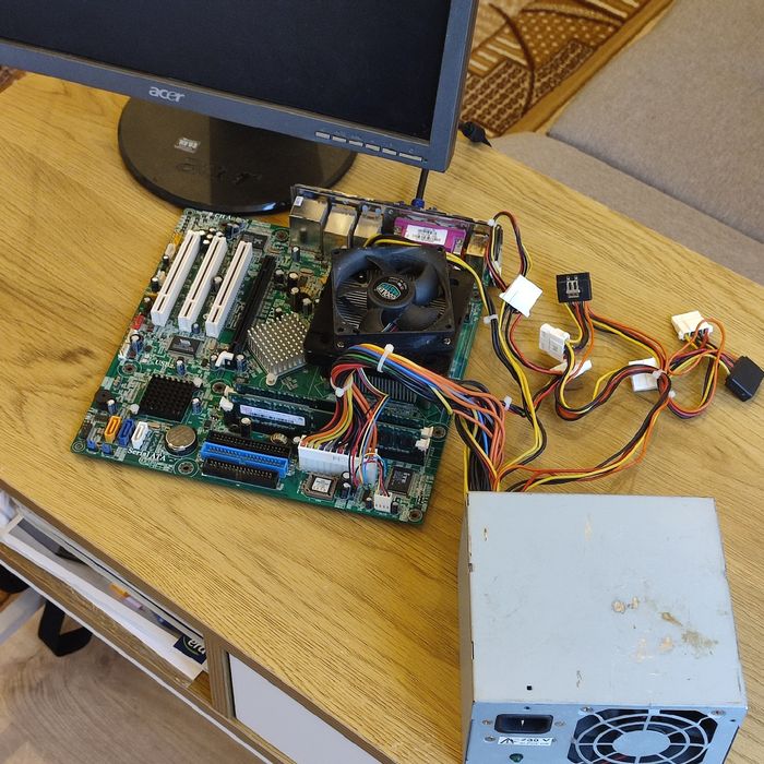 Płyta główna + RAM + Monitor + Zasilacz
