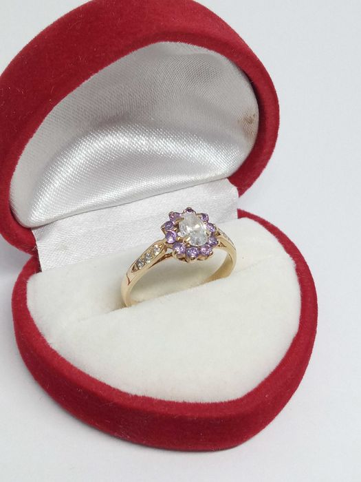 Lombardowski. Złoty pierścionek pr.585 2,48g rozm. 16 DB stan