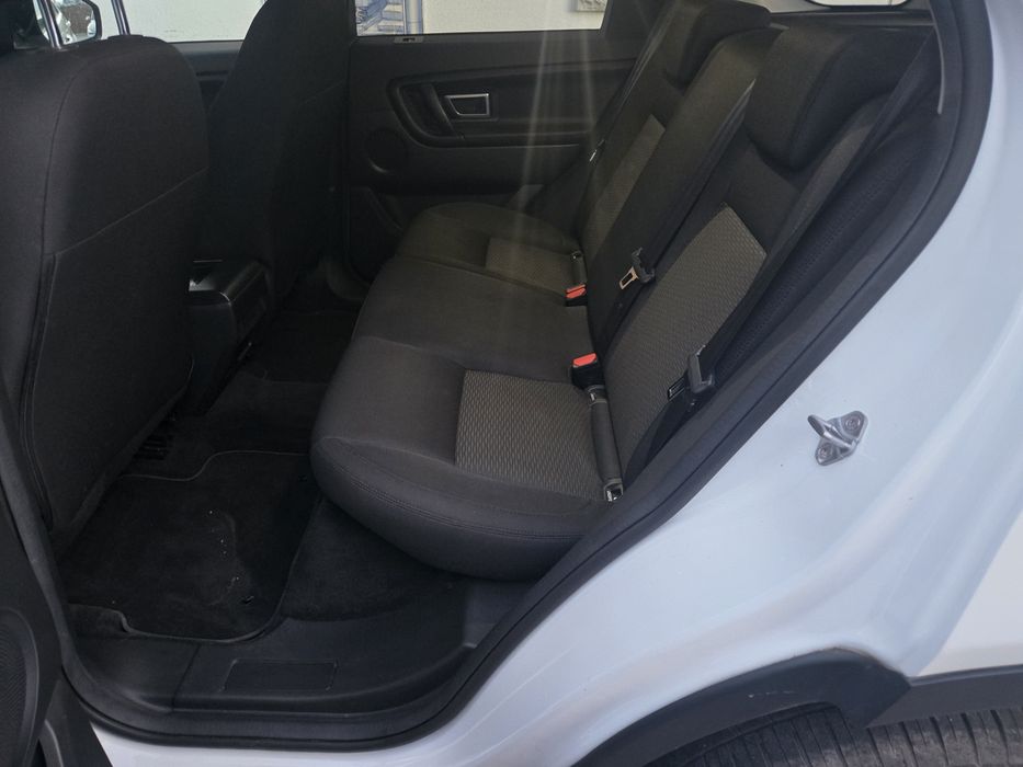 Land Rover Discovery Sport Pure 2.0 Tdi 150 cv.