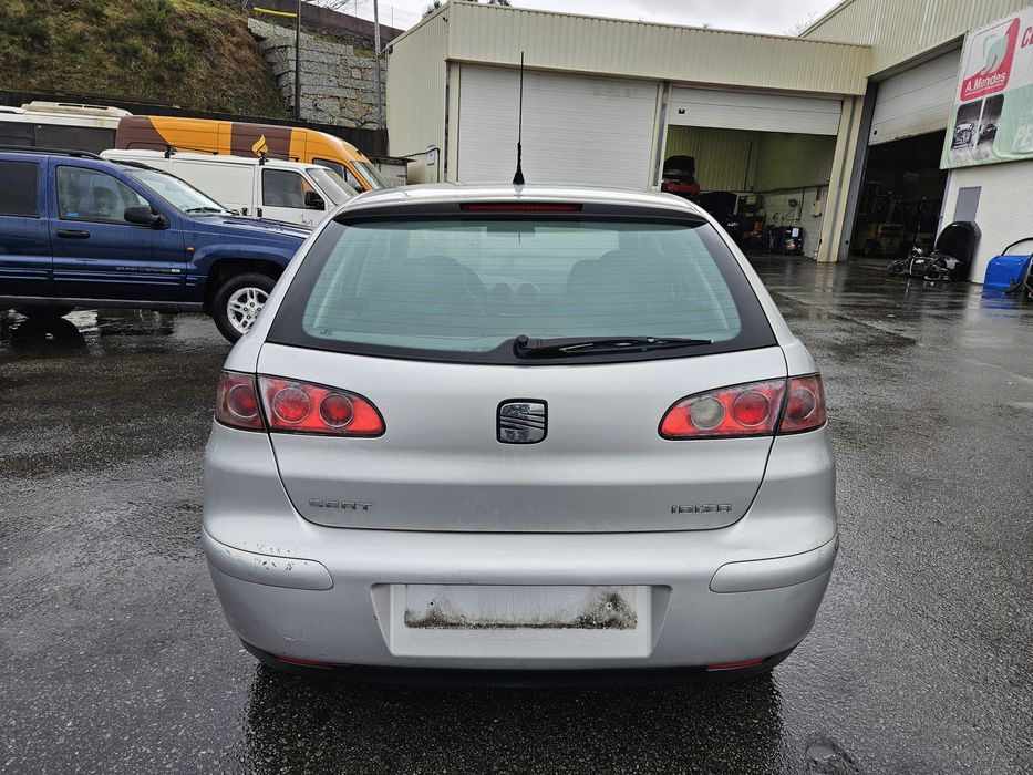 Seat Ibiza 6L 1.2i de 2003 para peças