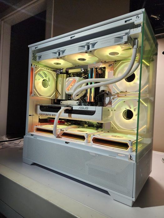 Ігровий комп’ютер RTX 5070 Ryzen 7 7800X3D 32GB SSD 1TB