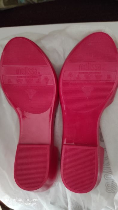Buty Melissa rozmiar 35/36 w kolorze amarantu pachnące