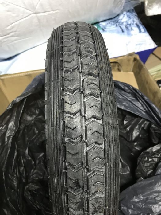 Vendo pneu de vespa scooter