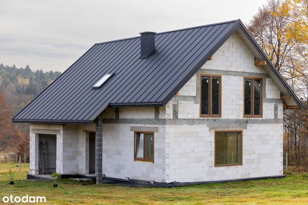 Dom z garażem 138 m2 SS0, działka 1200 m2 w Kuźniakach